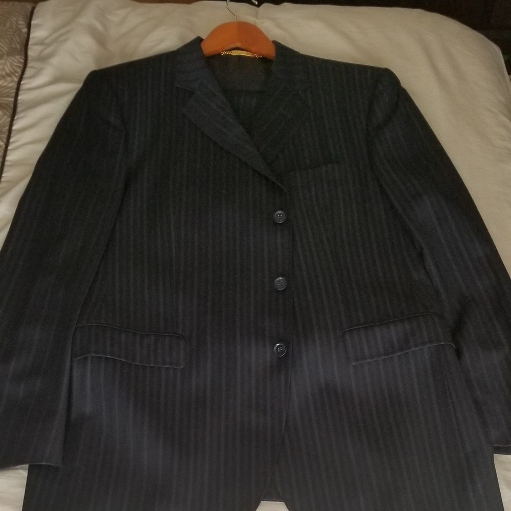 Dolce & Gabbana 3 Button Mens Suit Never Worn